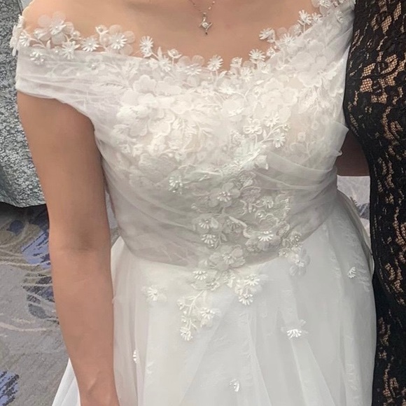 Wedding Dress, Tulle A-line size S/M - Picture 2 of 3